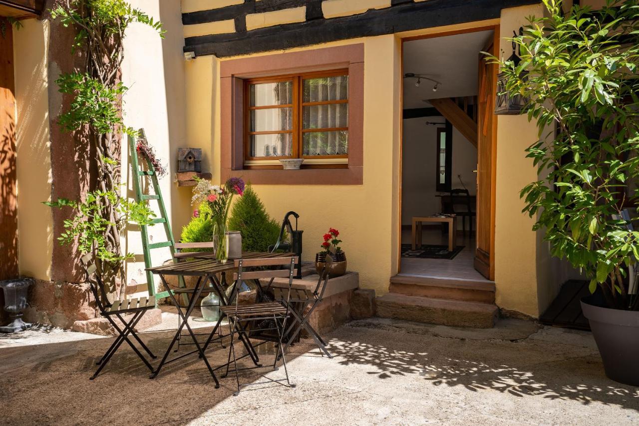 Les Suites - La Cour St Fulrad Сен-Иполит Екстериор снимка