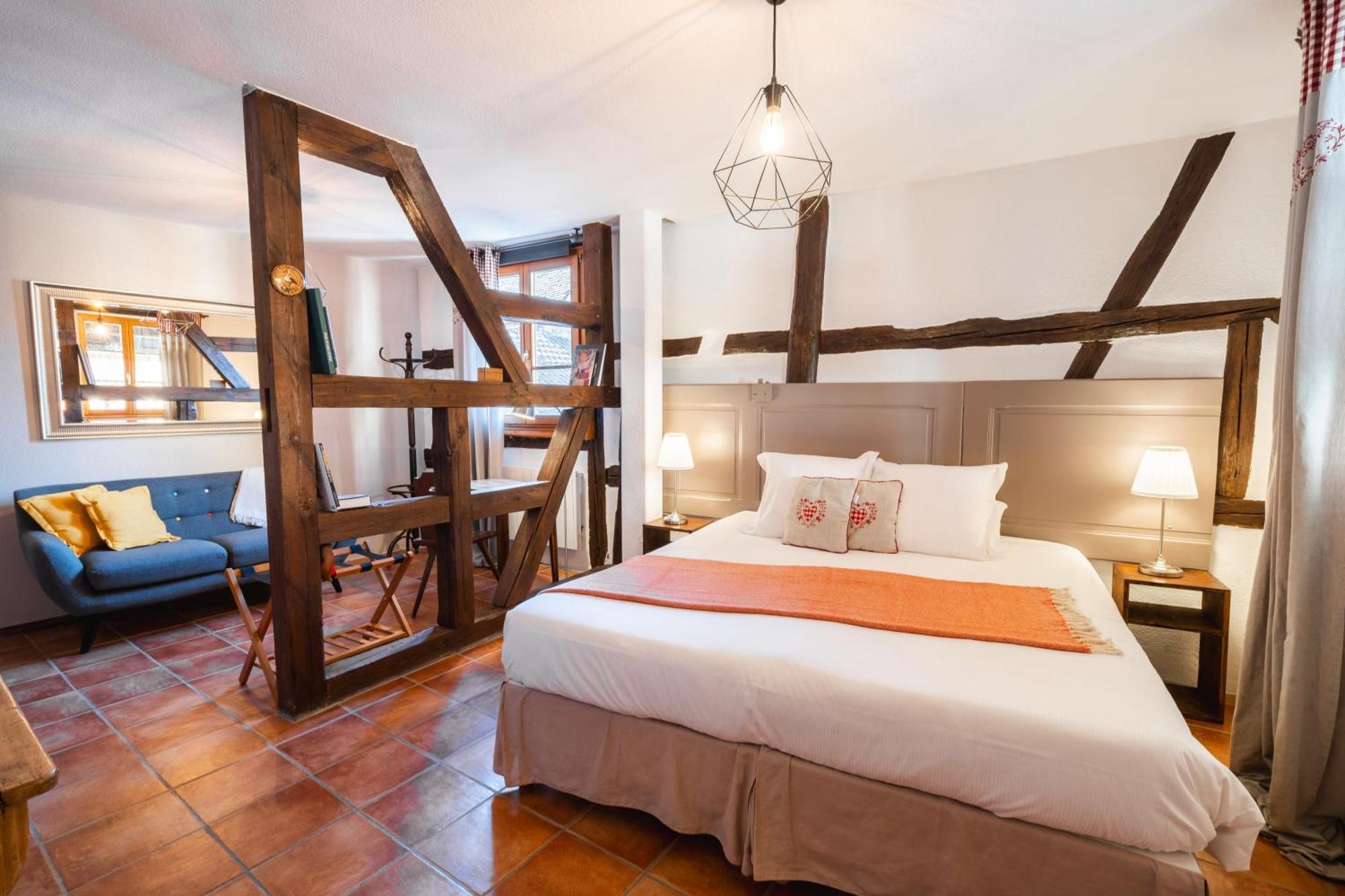 Les Suites - La Cour St Fulrad Сен-Иполит Екстериор снимка